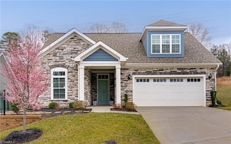 2426 Albemarle Ct, Winston Salem, NC 27106