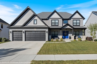 315 White Pines Ln, Oswego, IL 60543