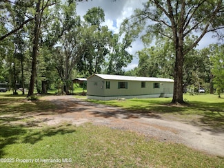 172 Estates Ave, Brooksville, FL 34601