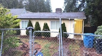 12332 16th Ave NE, Seattle, WA 98125
