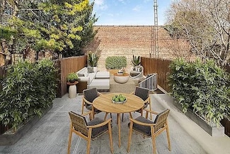 87 Beadel St Unit 1, Brooklyn, NY 11222