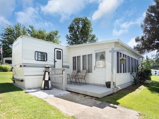 7945 Lake Rd Unit 49, Sodus Point, NY 14555