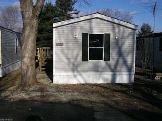 4287 Manchester Ave NW, North Lawrence, OH 44666