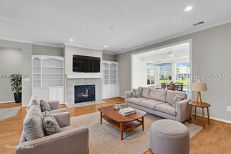 26 Hamilton Dr, Bluffton, SC 29909