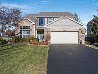 10820 Santa fe Trail, Huntley, IL 60142