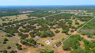 545 Cr 258, Bertram, TX 78605