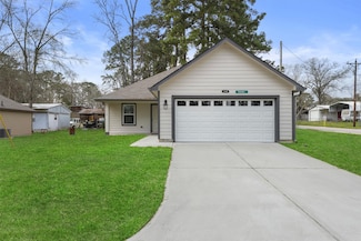 114 Hickory Nut St, Livingston, TX 77351