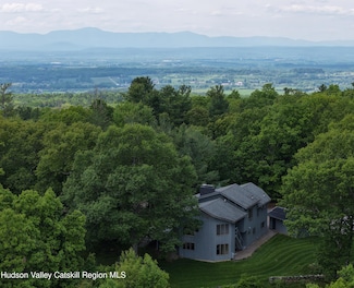 167 May Hill Rd, Ghent, NY 12075