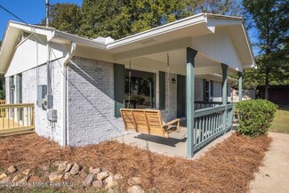 1342 Vaughn Loop, Jacksons' Gap, AL 36861