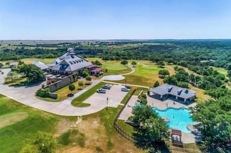 8529 Dornoch St, Cleburne, TX 76033