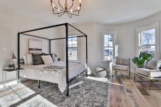 59 Highland Ave Unit 2, Newtonville, MA 02460