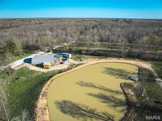 137 N Elliston Rd, Cuba, MO 65453