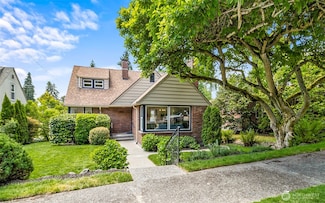 6547 46th Ave NE, Seattle, WA 98115