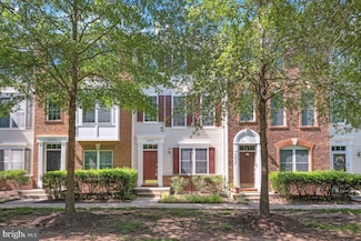 42767 Hollingsworth Terrace, Chantilly, VA 20152