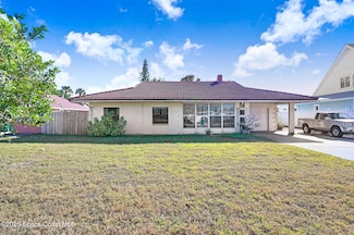 127 E Osceola Ln, Cocoa Beach, FL 32931