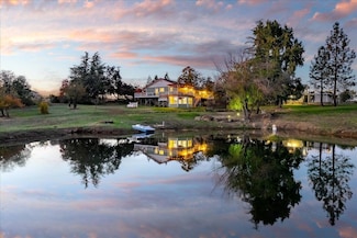 4960 Creekhaven Rd, Auburn, CA 95602