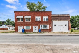 104 W Main St, Tallula, IL 62688