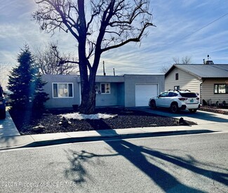 2909 Yale Dr, Farmington, NM 87402