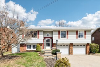 137 Conneaut Dr, Pittsburgh, PA 15239