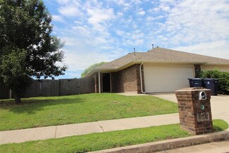 4702 SE 77th St, Oklahoma City, OK 73135