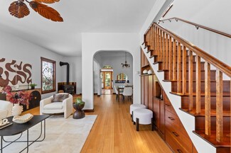 9 Prospect Ave, Port Costa, CA 94569