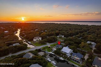 104 Mimosa Blvd, Pine Knoll Shores, NC 28512