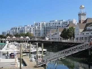 1001 Marina Dr Unit 215, Quincy, MA 02171