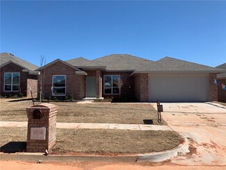 18104 Sunny Stone Ct, Edmond, OK 73012