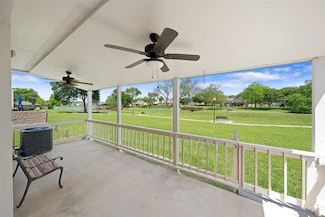 406 Lazy Ln, Montgomery, TX 77356