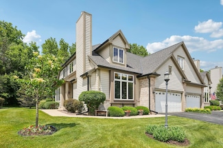 3414 Turnberry Oak Dr Unit 251, Waukesha, WI 53188