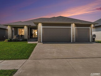 7635 S 78th St, Lincoln, NE 68516