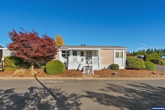 300 SE Lacreole Dr Unit 253 Dr, Dallas, OR 97338