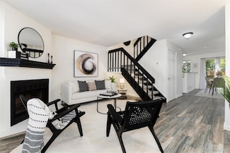 18234 E Arizona Ave Unit B, Aurora, CO 80017