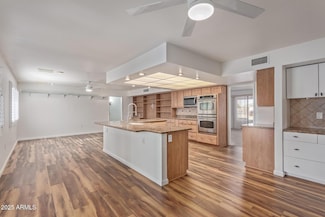 11410 N Arbor Ct, Sun City, AZ 85351