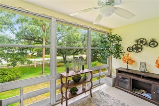 677 Royal Palm Blvd Unit 16, Vero Beach, FL 32960