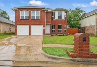 2324 Wilmette Dr, Arlington, TX 76018