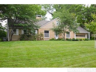 4109 4109 Cedarwood Rd, St. Louis Park, MN 55416