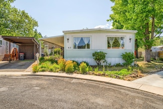 1055 N 5th St Unit 43, Jacksonville, OR 97530