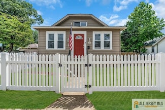 414 Bentley Ave, Beverly, NJ 08010
