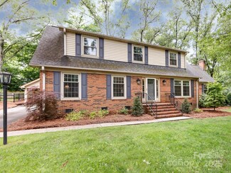 6941 Queensberry Dr, Charlotte, NC 28226