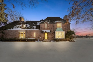 11731 S Bell Ave, Chicago, IL 60643