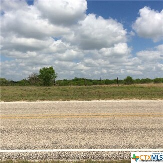 4863 Fm 3335, Stockdale, TX 78160