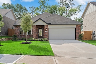 906 Golden Willow Ln, Conroe, TX 77304