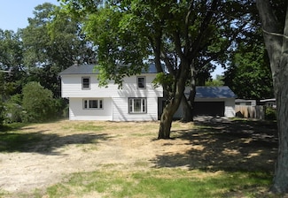 26370 S Shore Dr, Mendon, MI 49072
