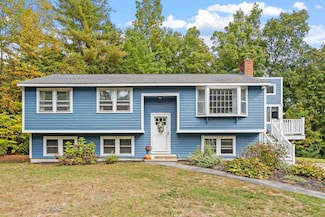 13 Cole Rd, Derry, NH 03038