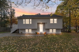 16 Cassandra Ln, Nashua, NH 03064