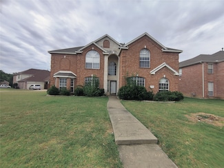 1709 Wylie Creek Dr, Desoto, TX 75115