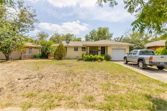 407 Daniel St, Richardson, TX 75080