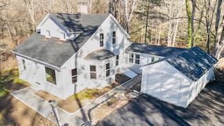 2 Chapel Hill Rd, New Milford, CT 06776