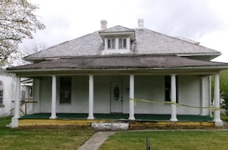 1289 Main St E, White Sulphur Springs, WV 24986